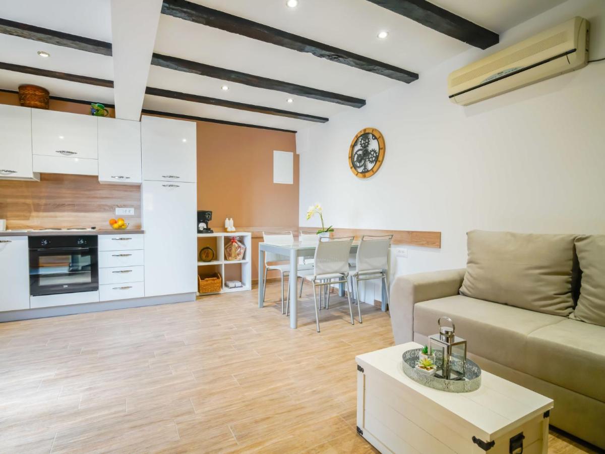 לובראן Apartment Ema By Interhome מראה חיצוני תמונה